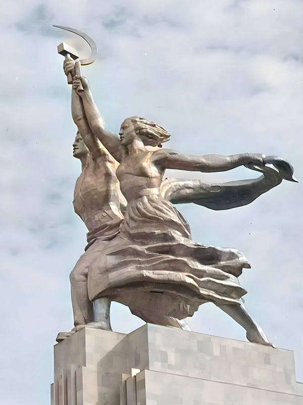 Рабочий и колхозница (1937). Скульптор – В. И. Мухина
